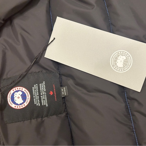 Canada Goose Freestyle Vest. New With Tags. Never Worn. - Picture 3 of 6